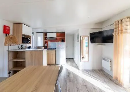 Mobil-home Spacieux - Proche * Capbreton