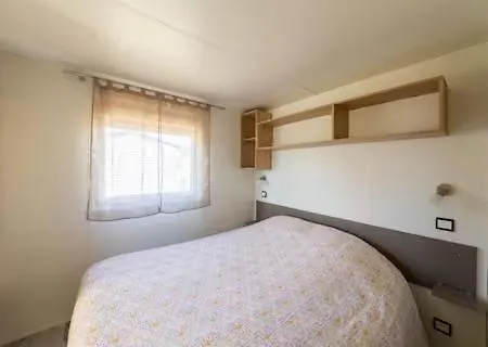 Mobil-home Spacieux - Proche Camping Capbreton
